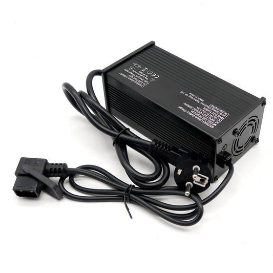 Quad25V3/R26 - Ladegerät 60V/20Ah für Lithium-Akku, Eckig, Alugehäuse